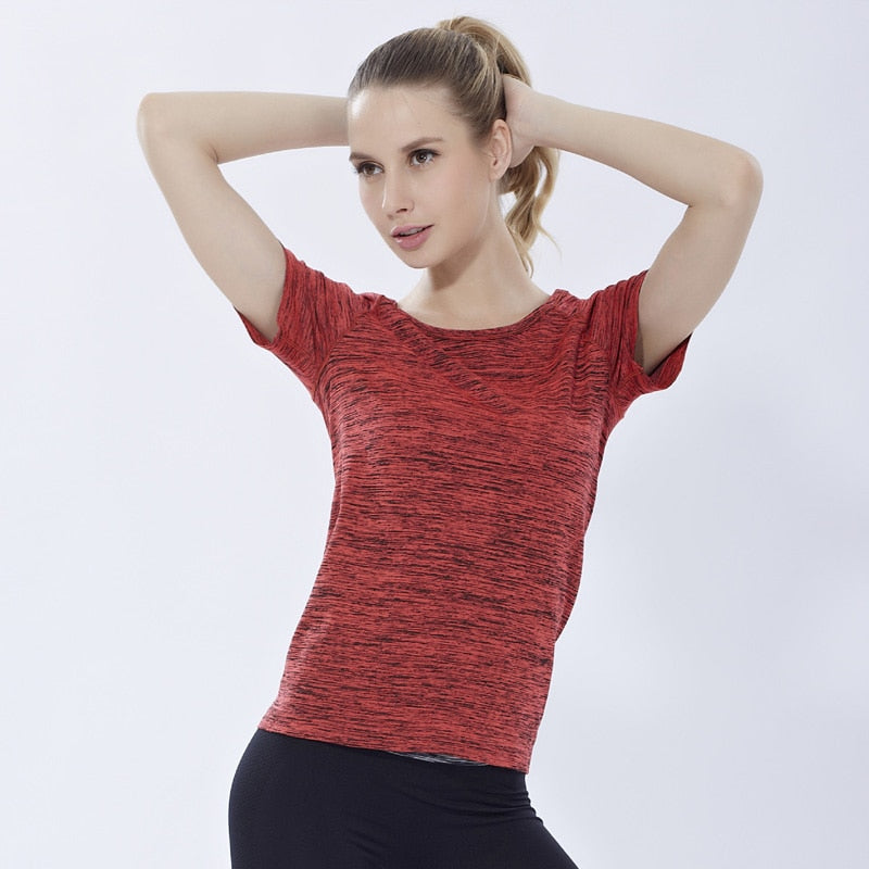 T-shirt: Dry Sport feminina